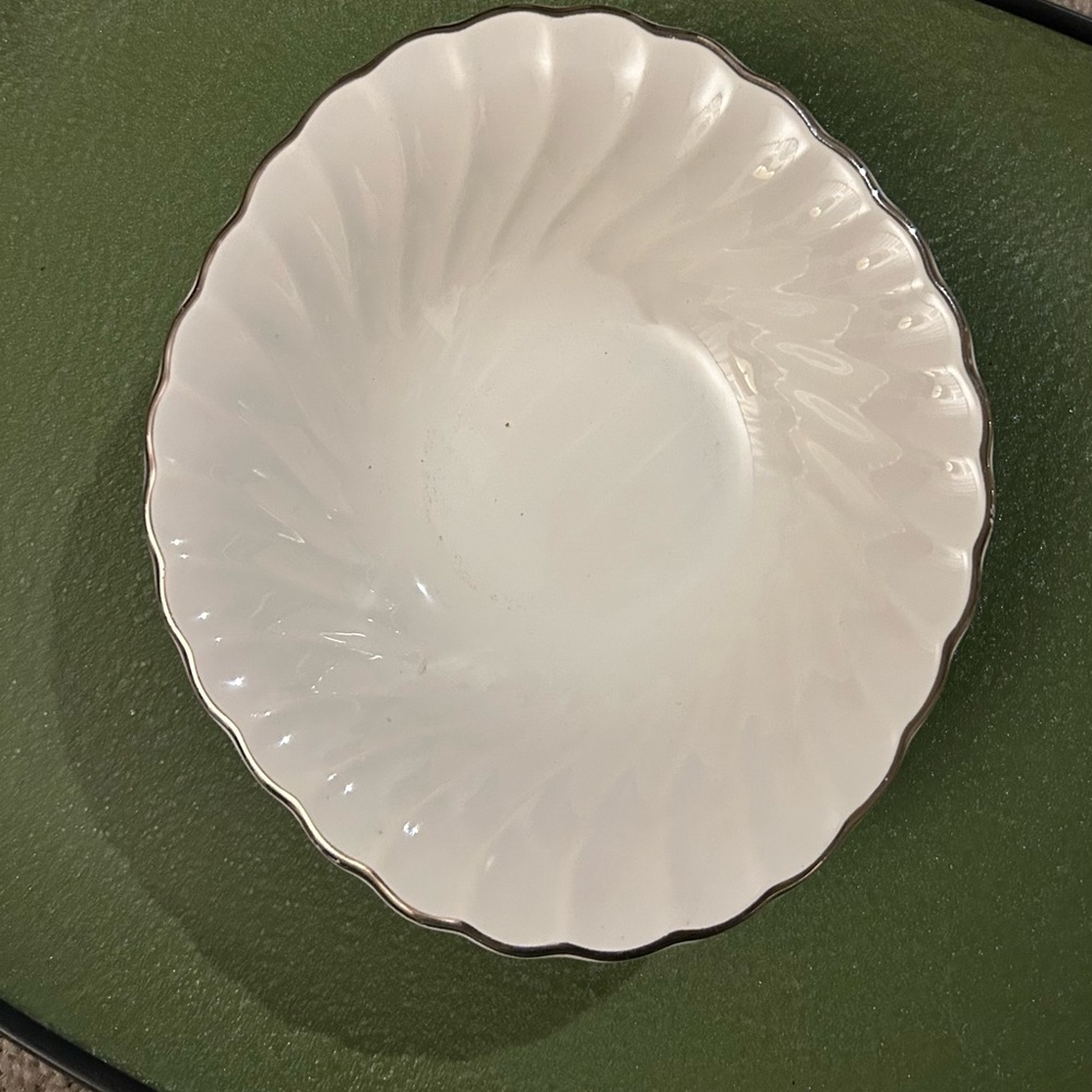 Homer Laughlin white swirl platinum trim oval soup/salad bowls